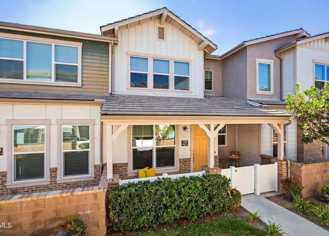 Property at 139 Farmhouse Dr #5, Simi Valley, CA 93065, 3 beds, 2.5 baths