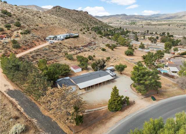 Property at 2726 Bent Spur Dr, Acton, CA 93510, 2 beds, 2 baths