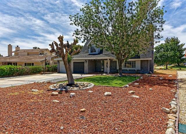 Property at 14989 Blue Grass Dr, Helendale, CA 92342, 4 beds, 3 baths