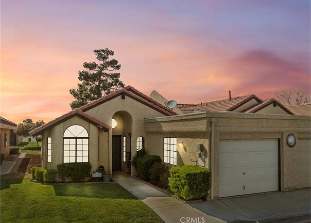 Property at 11704 Juniper Dr, Apple Valley, CA 92308, 2 beds, 2 baths