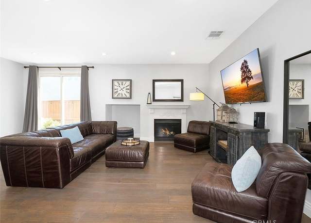 Property at 1846 Newport Ter, San Pedro, CA 90732, 3 beds, 2.5 baths