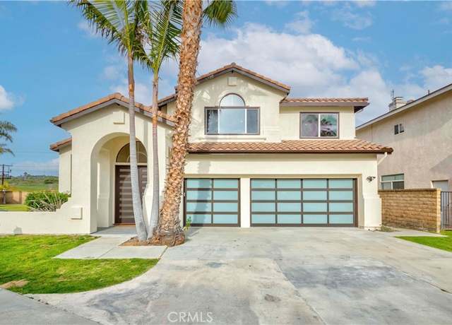 Property at 5338 S Chariton Ave, Ladera Heights, CA 90056, 4 beds, 3 baths