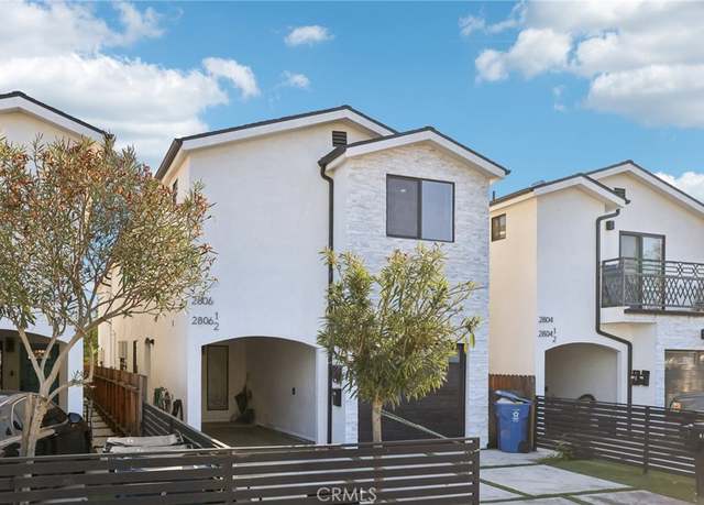 Property at 2806 Cudahy St, Huntington Park, CA 90255, 7 beds, 5 baths