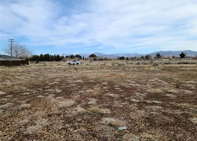 Property at 25 E Avenue Q2, Palmdale, CA 93550