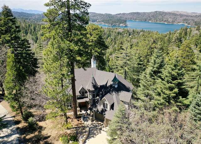 Property at 28964 Quail Run Ct, Lake Arrowhead, CA 92352, 5 beds, 4.5 baths