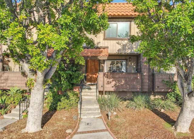 Property at 9414 Moonbeam Ave #18, Panorama City, CA 91402, 3 beds, 3 baths