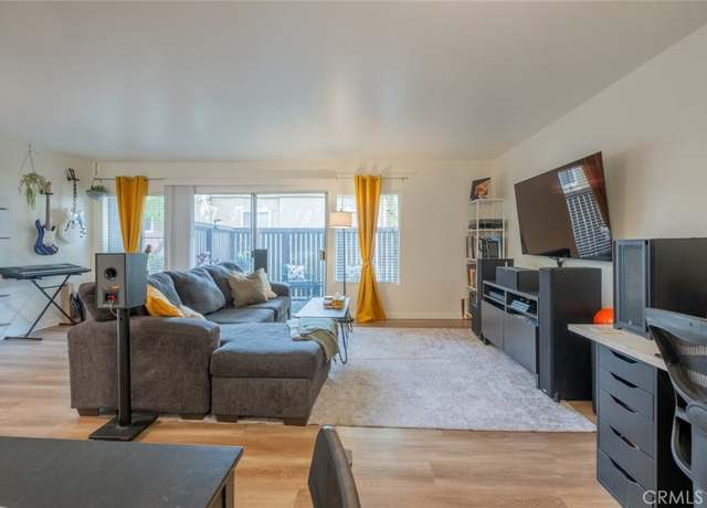 Property at 18350 Hatteras St #132, Tarzana, CA 91356, 2 beds, 2 baths