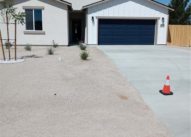 Property at 20349 90th St, California City, CA 93505, 4 beds, 3 baths