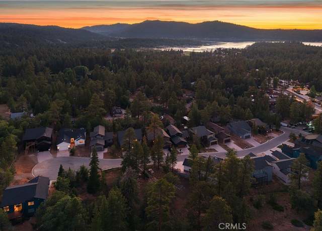 Property at 870 Pine Meadow Ct, Big Bear Lake, CA 92315, 3 beds, 3.5 baths