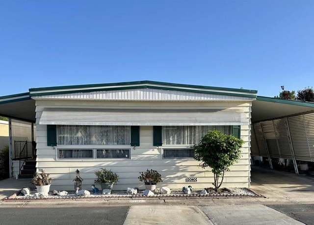 Property at 8301 Mission Gorge Rd #204, Santee, CA 92071, 2 beds, 2 baths