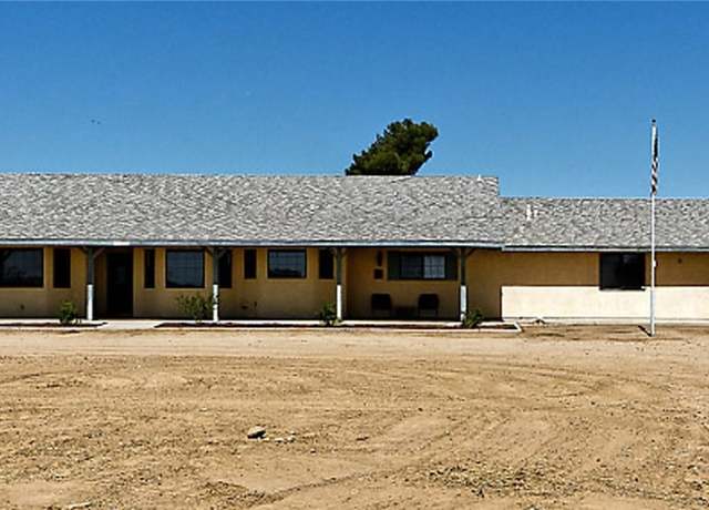 Property at 11354 8th Ave, Hesperia, CA 92345, 3 beds, 2 baths