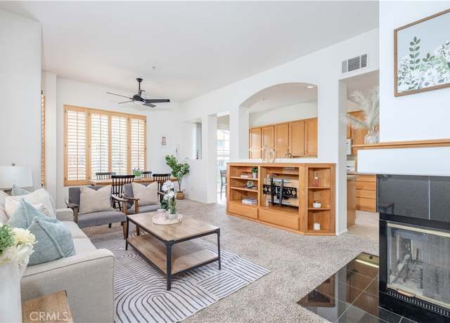 Property at 12671 Nicklaus Ln, Tustin, CA 92782, 2 beds, 2.5 baths