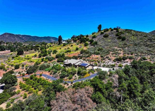 Property at 2021 Willow Glen Rd, Fallbrook, CA 92028, 4 beds, 3 baths