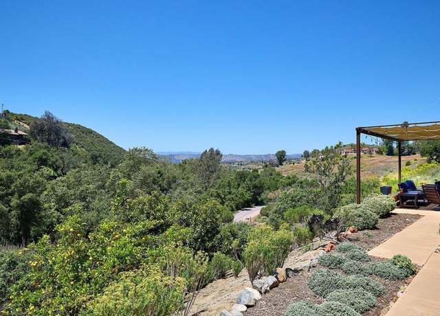 Property at 2021 Willow Glen Rd, Fallbrook, CA 92028, 4 beds, 3 baths