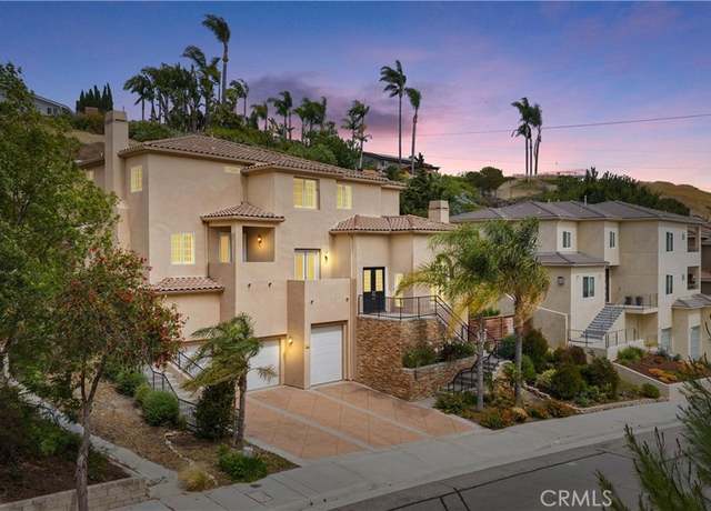 Property at 2421 N Feather Hill Dr, Orange, CA 92867, 4 beds, 3.5 baths