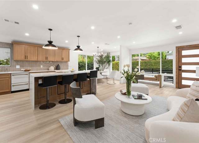 Property at 11408 Waterford St, Los Angeles, CA 90049, 3 beds, 3 baths