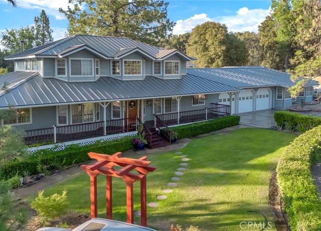 Property at 50711 Road 426, Oakhurst, CA 93644, 6 beds, 4.5 baths