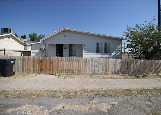 Property at 200 E St, Taft, CA 93268, 3 beds, 2 baths