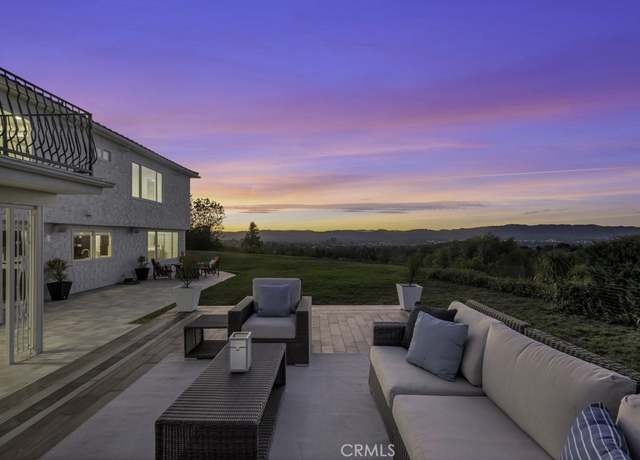 Property at 4400 Chaumont Rd, Woodland Hills, CA 91364, 5 beds, 5.5 baths