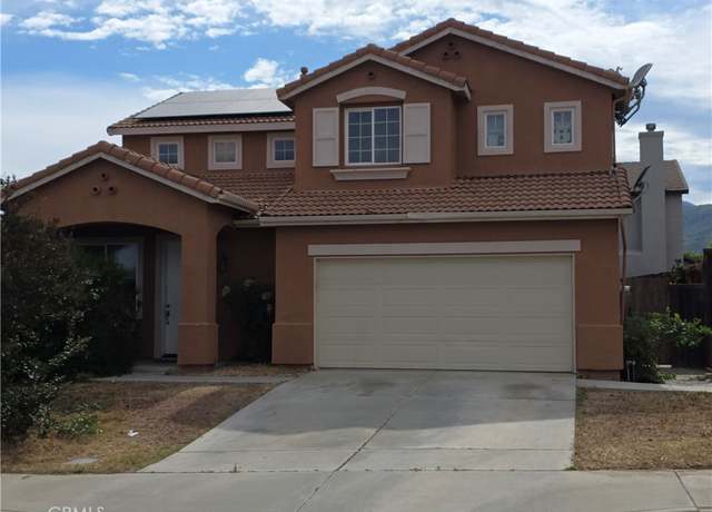 Property at 300 Date St, Lake Elsinore, CA 92530, 4 beds, 3 baths