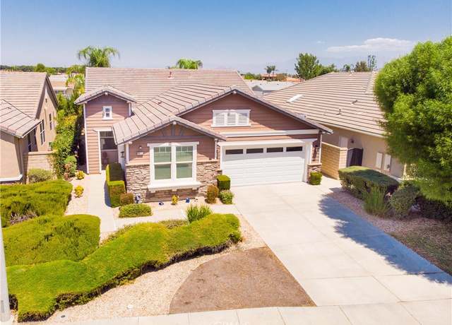 Property at 26112 Palm Breeze Ln, Menifee, CA 92586, 2 beds, 3.5 baths