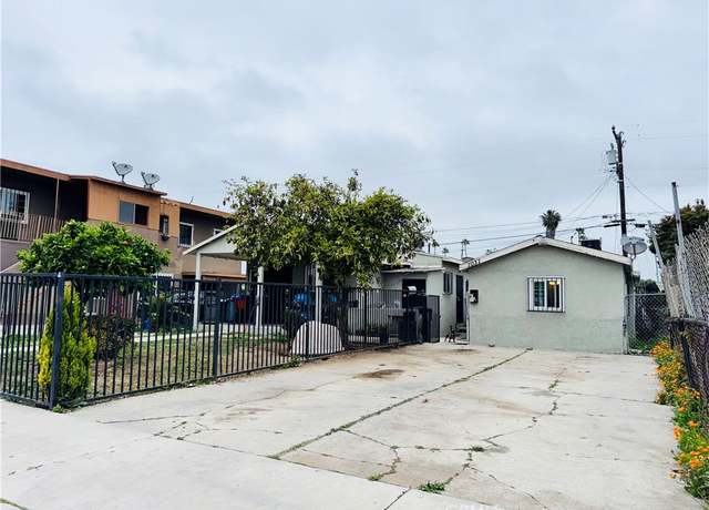 Property at 1037 W 98th St, Los Angeles, CA 90044, 4 beds, 2.5 baths