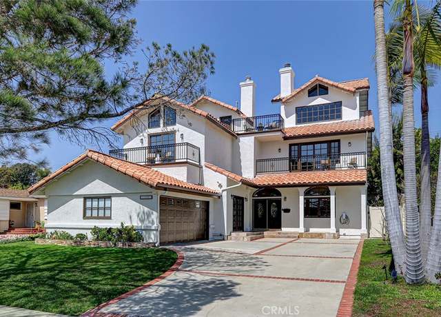 Property at 13001 Warren Ave, Los Angeles, CA 90066, 4 beds, 3 baths