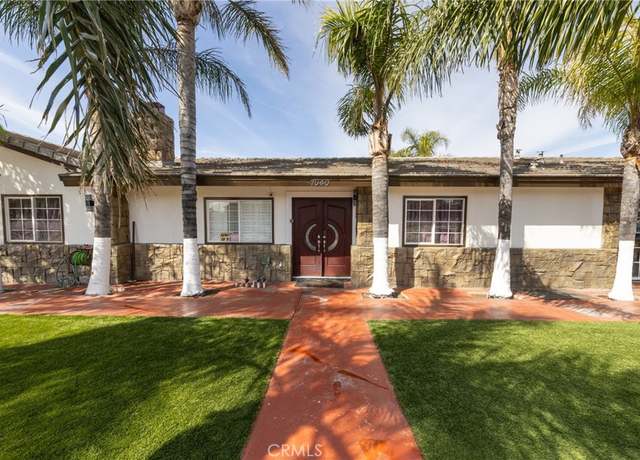 Property at 7040 Oleander Ave, Fontana, CA 92336, 4 beds, 4 baths