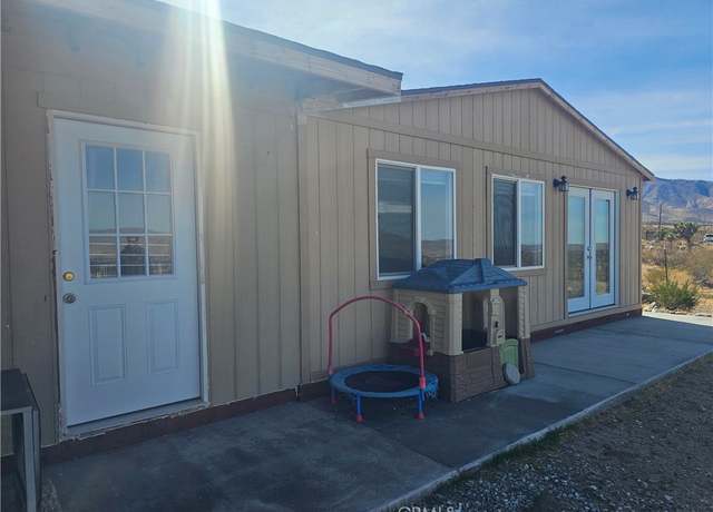 Property at 31940 Zircon Rd, Lucerne Valley, CA 92356, 1 bed, 1 bath