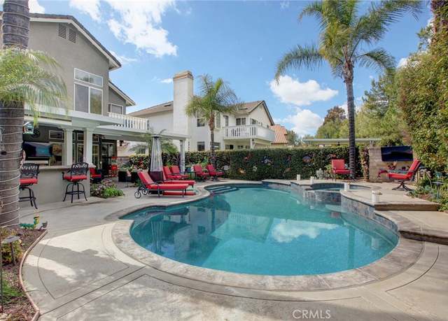 Property at 31811 Via del Viento, Trabuco Canyon, CA 92679, 5 beds, 3 baths