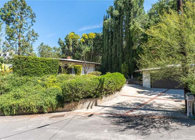 Property at 3297 Dunsmere Rd, Glendale, CA 91206, 4 beds, 2 baths
