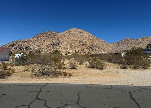 Property at 23372 Taos Rd, Apple Valley, CA 92307