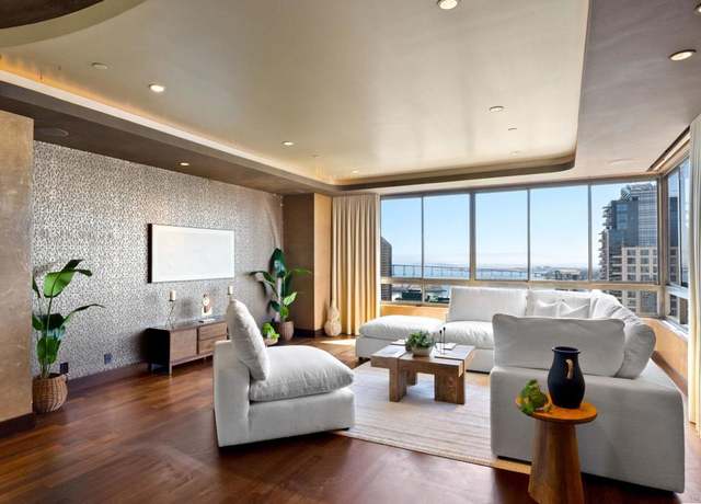 Property at 700 Front St #2501, San Diego, CA 92101, 3 beds, 3 baths