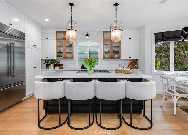 Property at 641 35TH St, Manhattan Beach, CA 90266, 5 beds, 4.5 baths