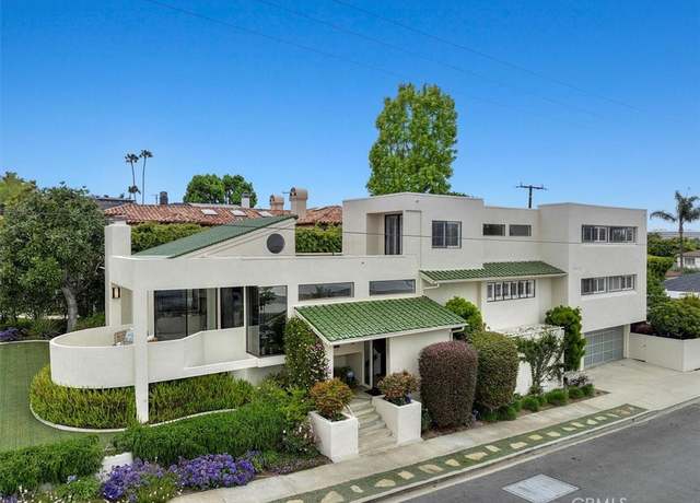 Property at 1467 18th St, Manhattan Beach, CA 90266, 4 beds, 3 baths