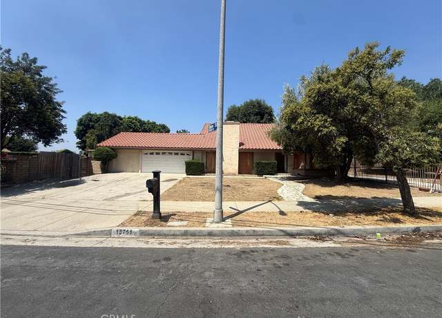 Property at 13751 De Garmo Ave, Rancho Cascades, CA 91342, 6 beds, 3 baths