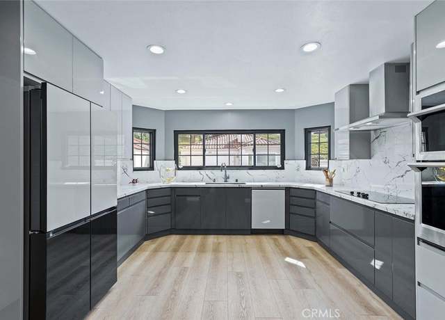 Property at 23247 El Greco, Mission Viejo, CA 92692, 3 beds, 3 baths