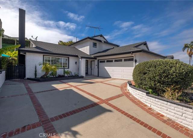 Property at 28551 S Montereina Dr, Rancho Palos Verdes, CA 90275, 4 beds, 3.5 baths