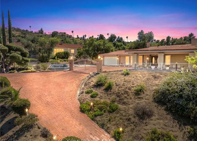 Property at 27445 Big Springs Ranch Rd, Hemet, CA 92544, 5 beds, 3.5 baths