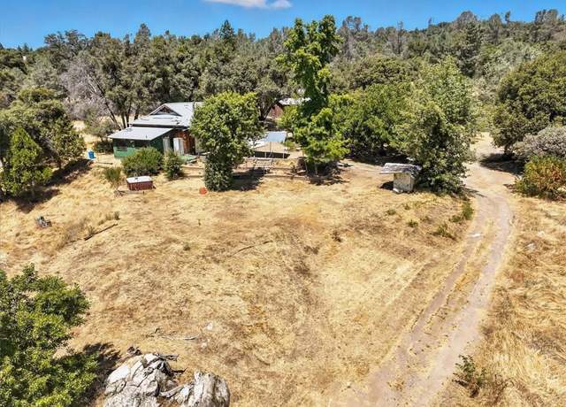 Property at 46467 Bissett Station Rd, Oakhurst, CA 93644