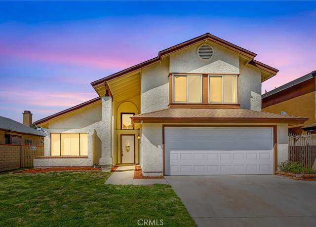Property at 2553 Desert Oak Dr, Palmdale, CA 93550, 3 beds, 3 baths