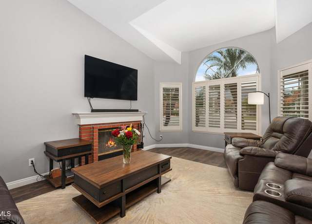 Property at 1144 Oriole Cir, Fillmore, CA 93015, 3 beds, 2 baths