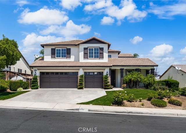 Property at 8800 Camino Limon Rd, Corona, CA 92883, 4 beds, 3 baths