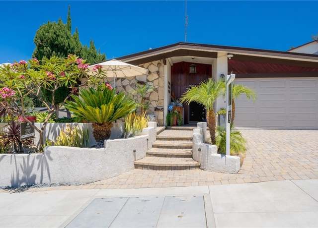 Property at 6510 Airoso Ave, San Diego, CA 92120, 3 beds, 2 baths