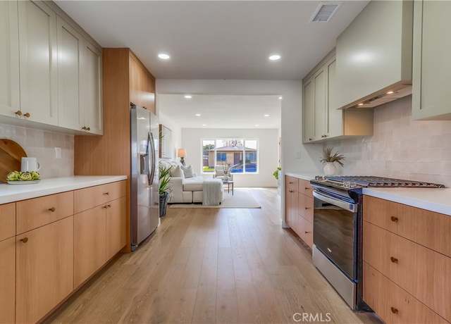 Property at 5039 W 135th St, Hawthorne, CA 90250, 3 beds, 2 baths