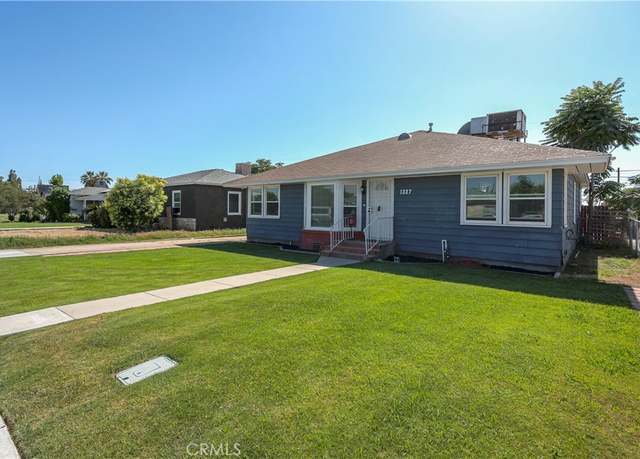 Property at 1327 El Rancho Dr, Bakersfield, CA 93304, 3 beds, 1.5 baths