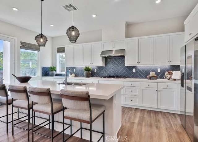 Property at 27225 Cranmore Way #302, Valencia, CA 91381, 4 beds, 3 baths