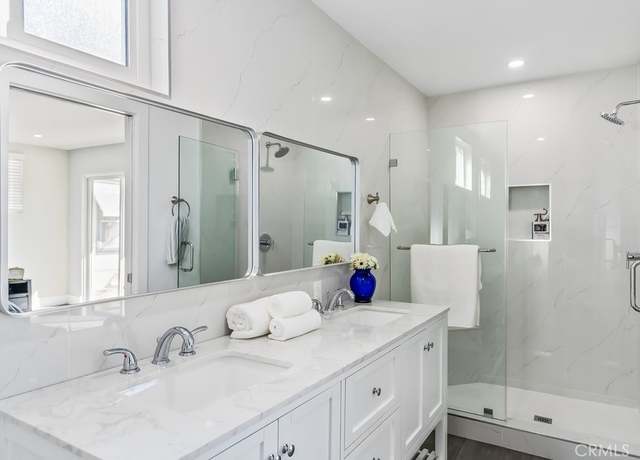 Property at 19361 Brookhurst St #184, Huntington Beach, CA 92646, 3 beds, 2 baths