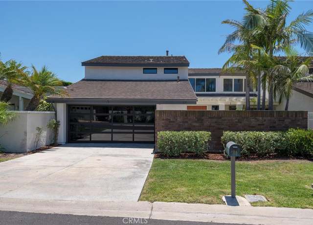 Property at 24 White Water Dr, Corona Del Mar, CA 92625, 3 beds, 2.5 baths