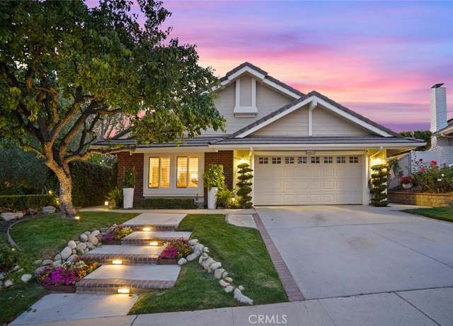 Property at 6617 Oak Forest Dr, Oak Park, CA 91377, 3 beds, 2 baths